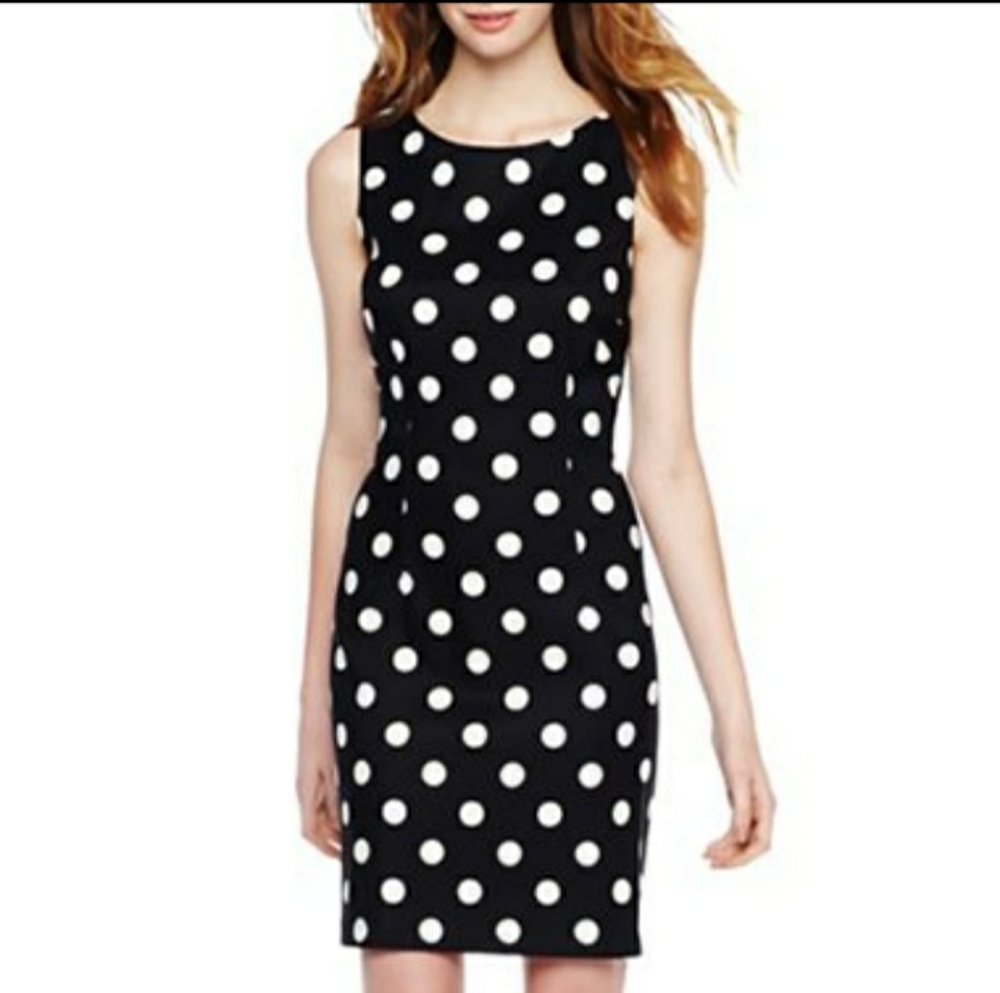 DR Collection Chain Neck Polka Dot Dress